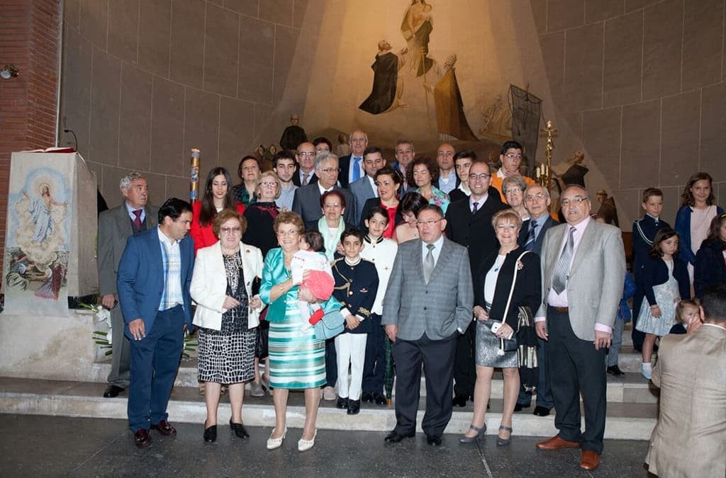 Comunión Dani & Sergio – Familia – May 8, 2016